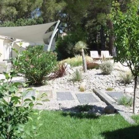 … Et La Fourmi Villa Saumane-de-Vaucluse Exterior photo