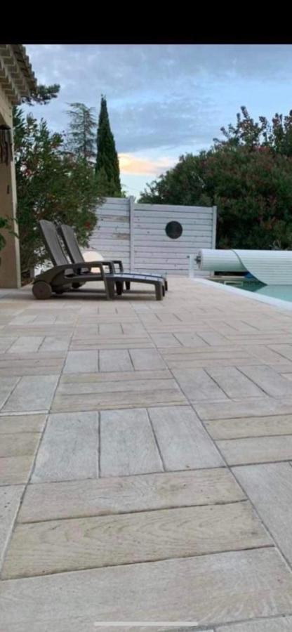 … Et La Fourmi Villa Saumane-de-Vaucluse Exterior photo